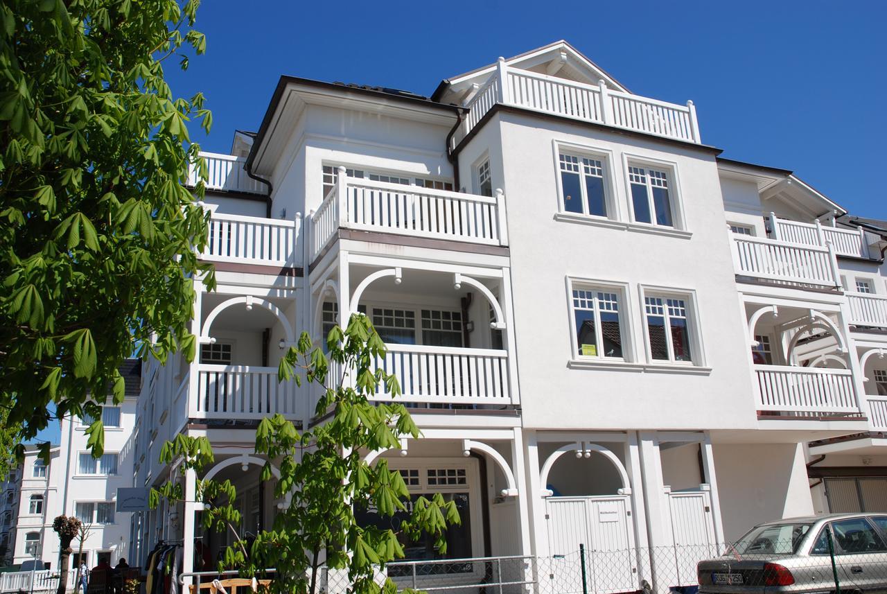 "Villa Laetitia" - Wg 15 - Zentral, Strandnah, 2 Balkone Ostseebad Ostseebad Binz Exterior foto